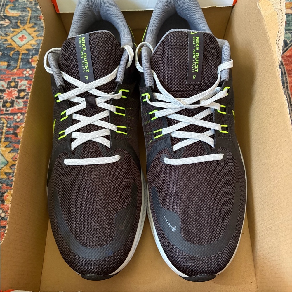 New! Men’s Nike Quest 4 Running Shoes